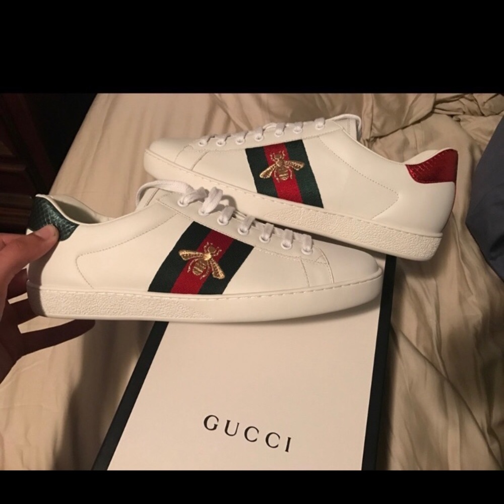 Gucci Ace Embroidered Bee